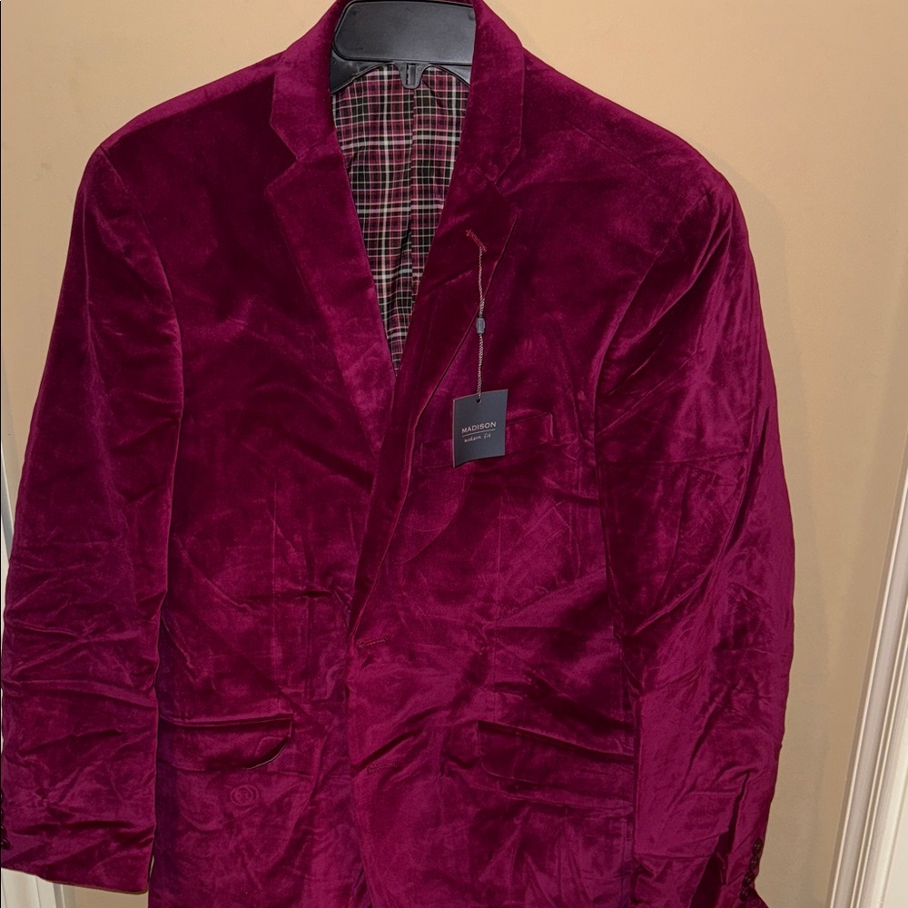 Madison Rich Burgundy Velvet Blazer